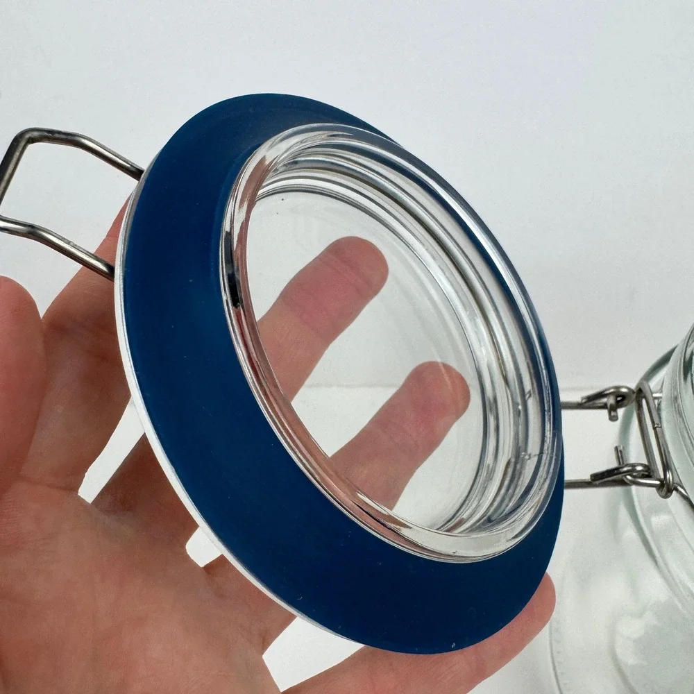 Global Market Glassworks clear embossed